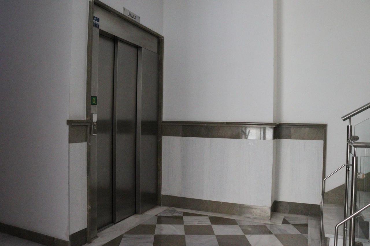 Centrico Piso Para 4 Al Lado Del Jardin Botanico Granada Exteriör bild